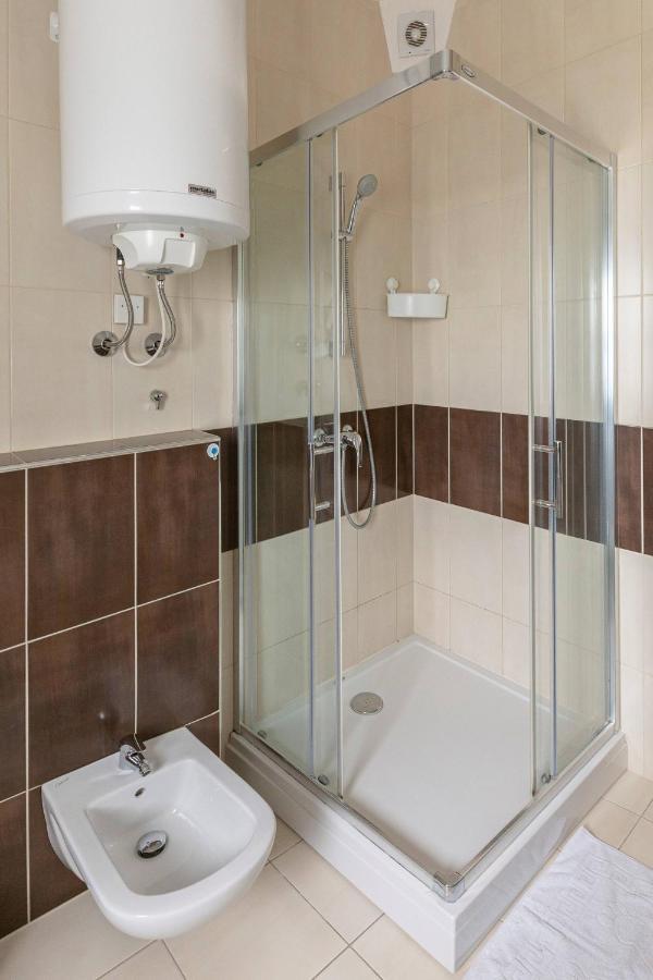Apartments Era إيزولا المظهر الخارجي الصورة