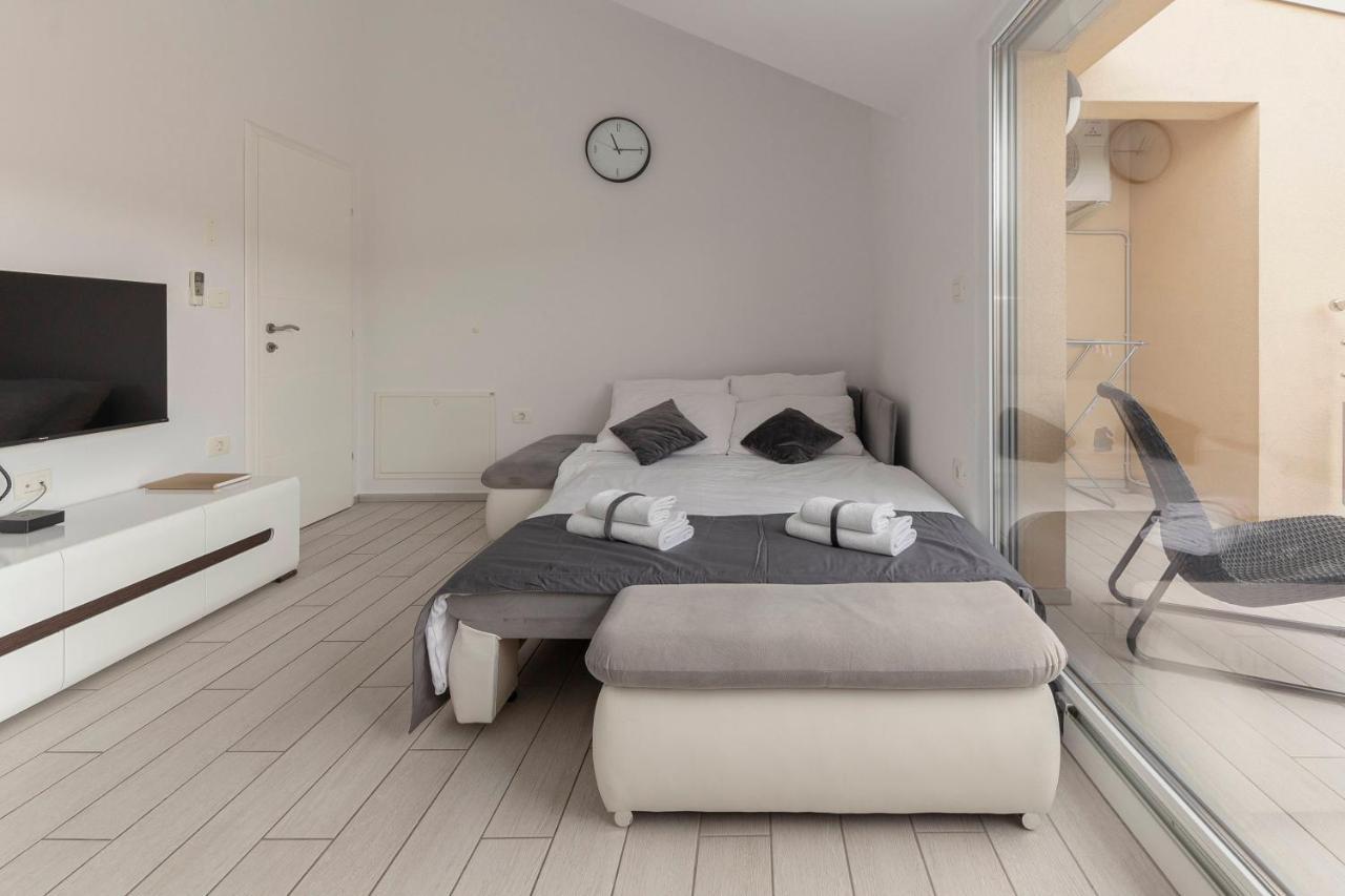 Apartments Era إيزولا المظهر الخارجي الصورة